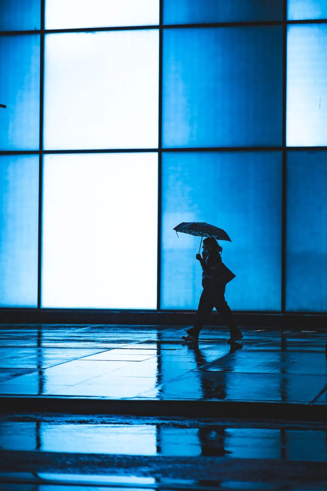 下雨天，5个拍摄技巧营造独特意境感！_秀人网摄影